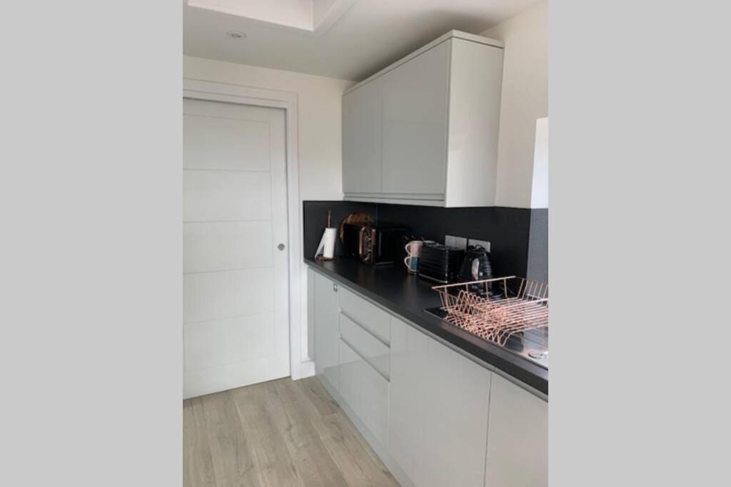 Tomax Garden Cabin Free Parking 因弗内斯 外观 照片