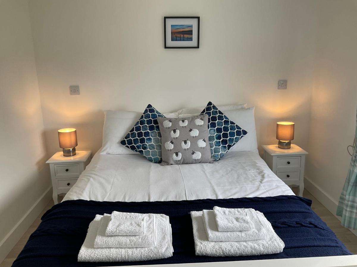 Tomax Garden Cabin Free Parking 因弗内斯 外观 照片